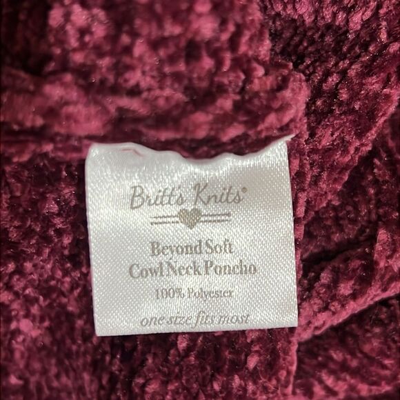 Britts Knits Chenille Cowl Neck Poncho One Size - Picture 9 of 11